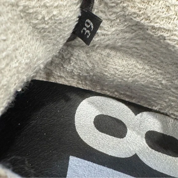 P448 Star White Zebra Hightop Sneaker size EU 39 US 9 EUC - Picture 11 of 11